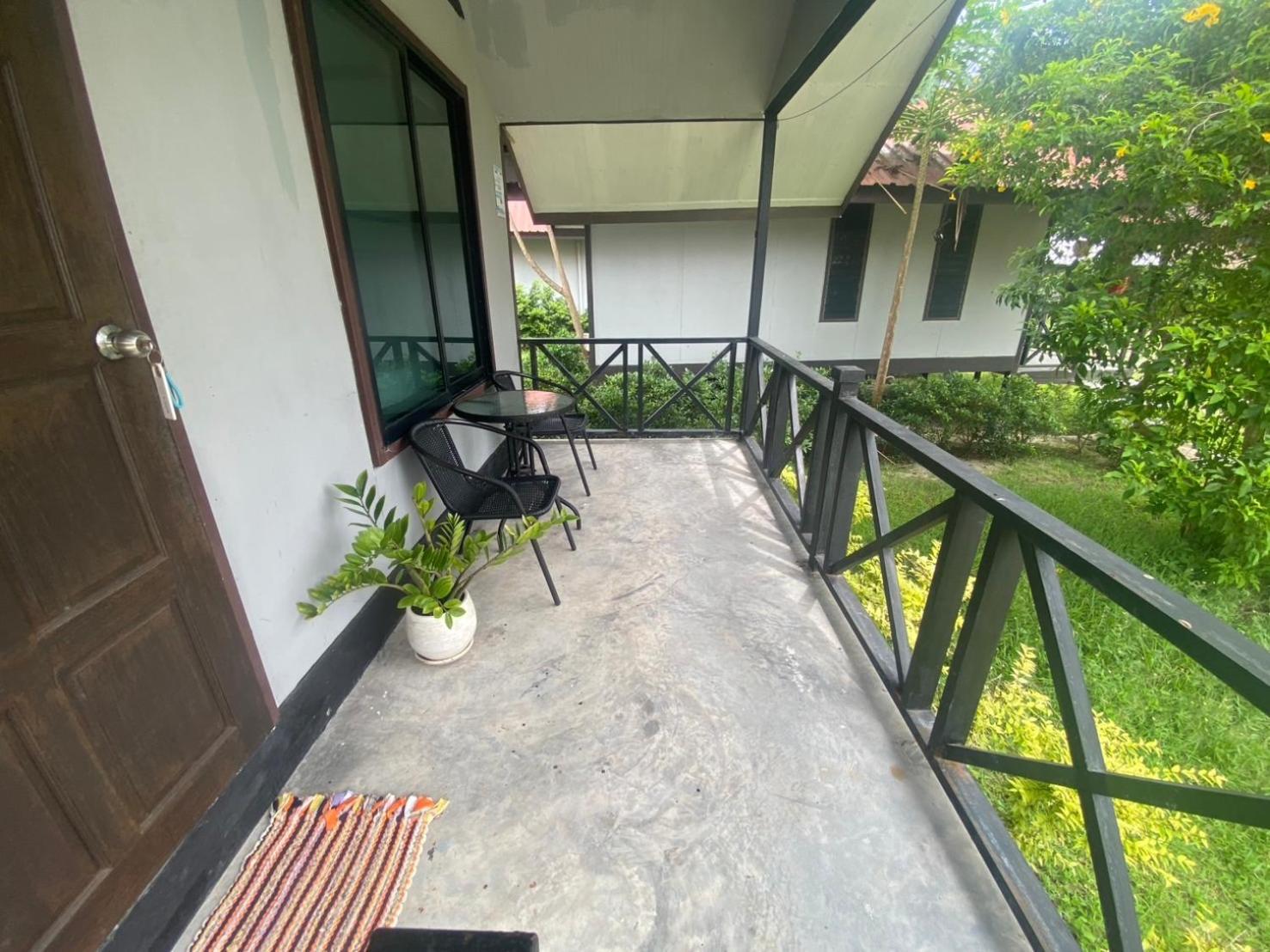 تشالوكلوم Phangan Chalet Bungalow & House المظهر الخارجي الصورة